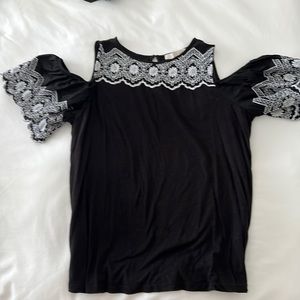 Ann Taylor loft cold shoulder T-shirt with embroidery and ruffle sleeves
